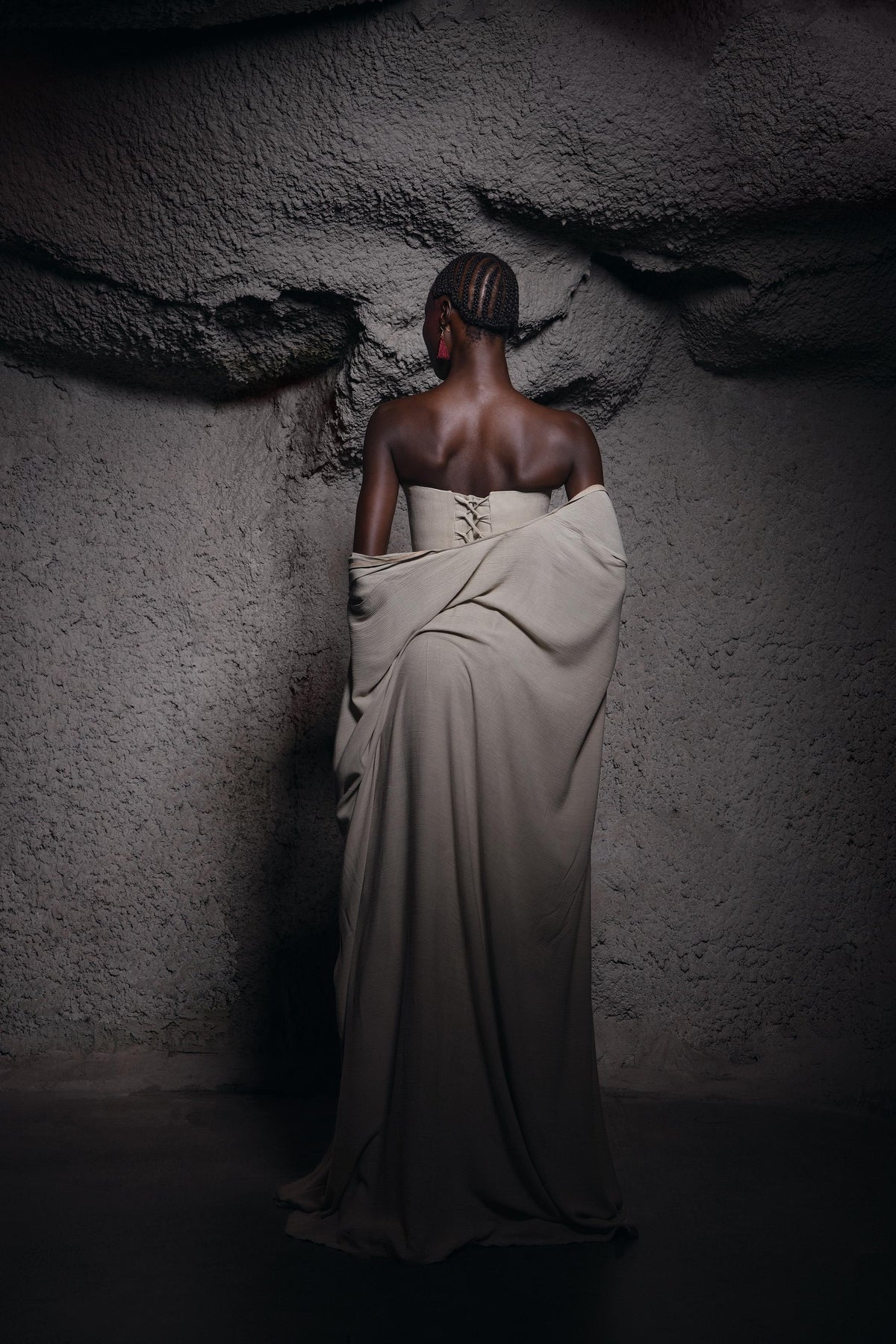 Gidu Corset & Robe