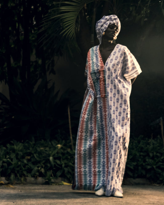 Akweke Kaftan in Chalk - Hertunba