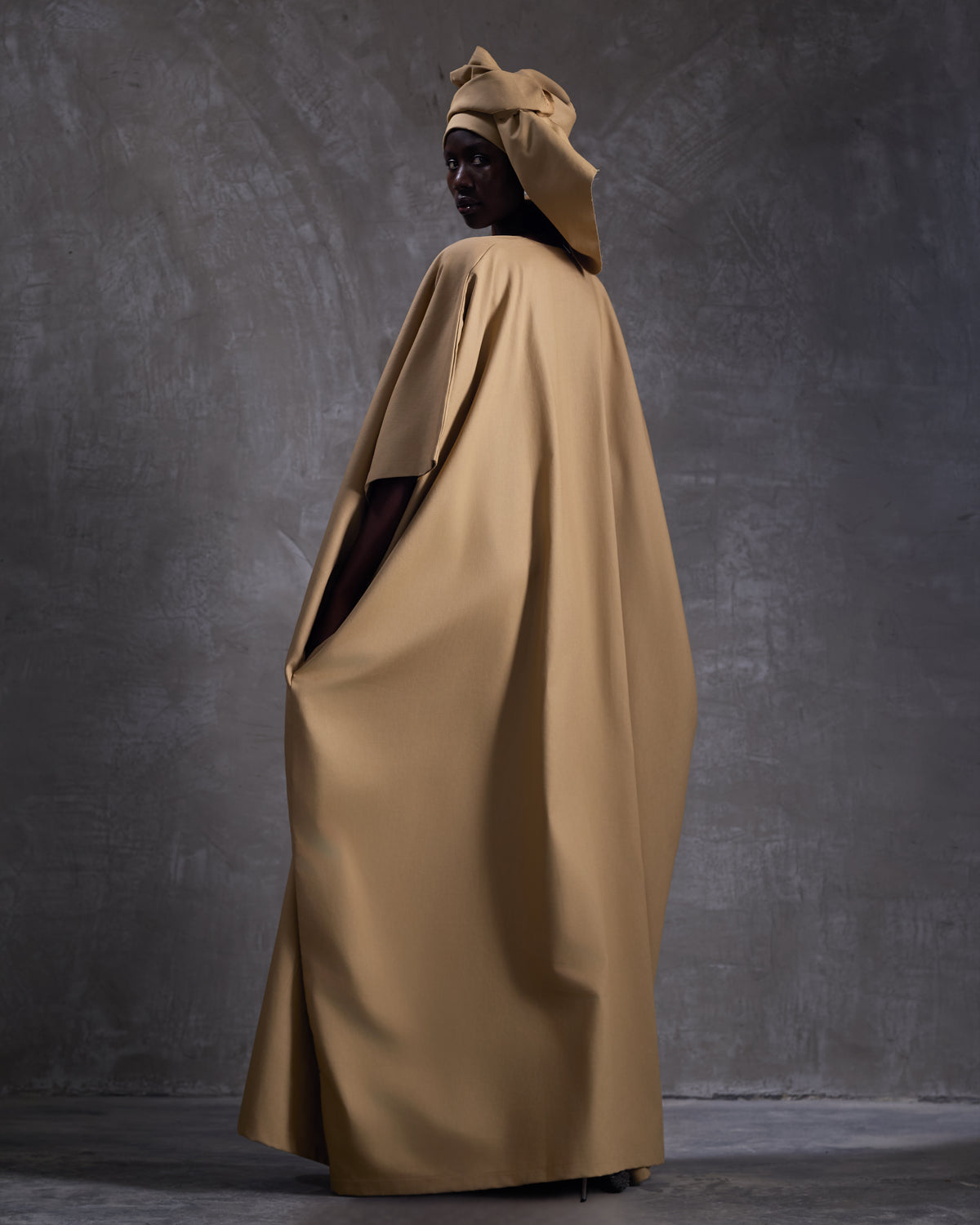 Dona Kaftan in  Brown & Khaki Hertunba