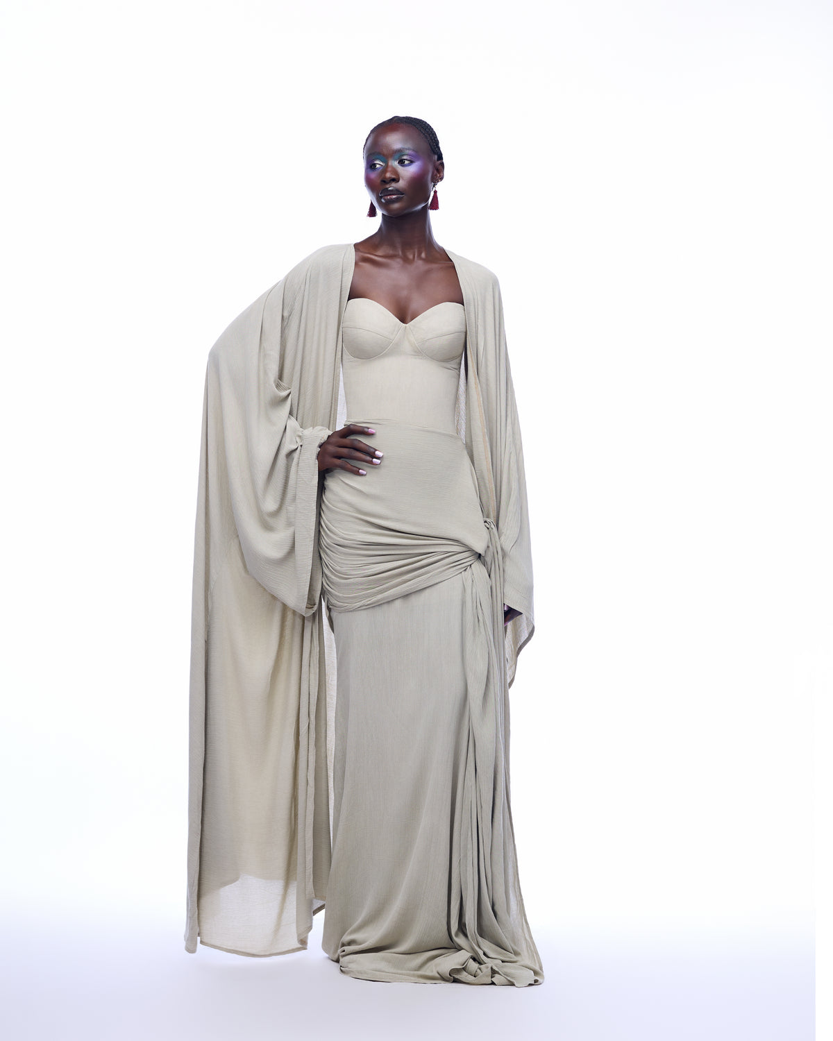 Gidu Corset & Robe Hertunba